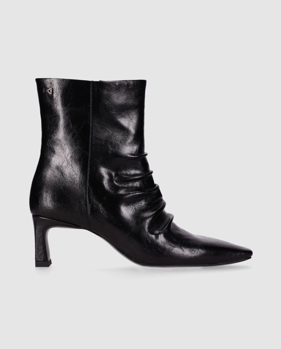Botines básicos de mujer con aire sofisticado con punta afilada y cierre de cremallera - Chika10 - Negro Negro-1