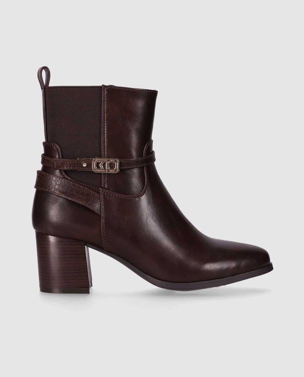 Botines básicos de mujer de silueta estilizada con tacón ancho y panel elástico con cierre de cremallera - Chika10 - Marrón Marrón-1