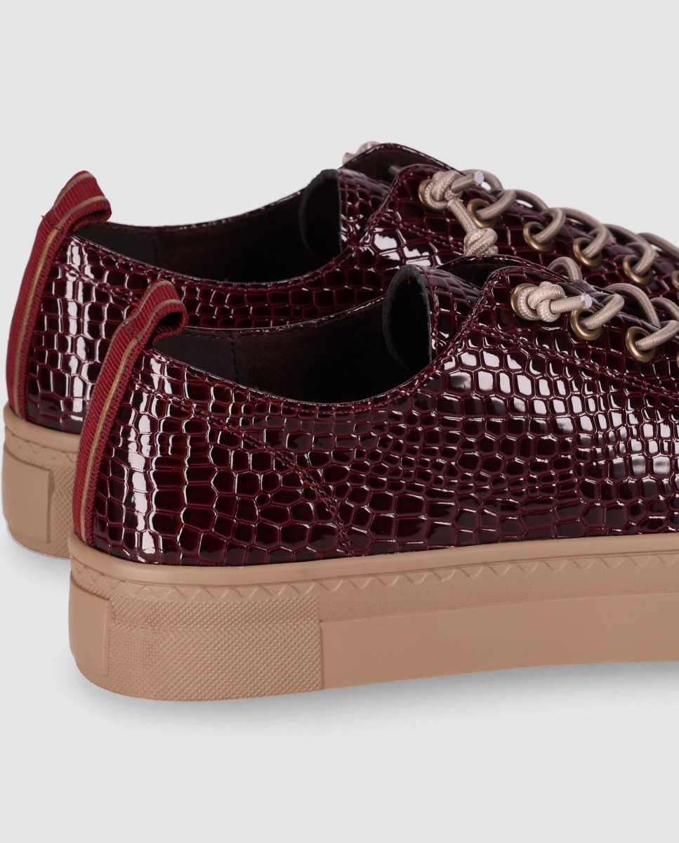Zapatillas básicas de mujer de estilo urbano con acabado de charol - Chika10 - Burdeos Burdeos-5