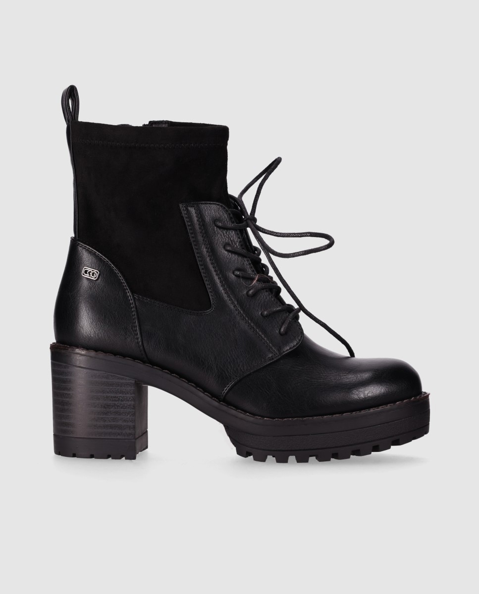 Botines suela track de mujer con estilo urbano con suela dentada y cuello elástico - Chika10 - Negro Negro-1