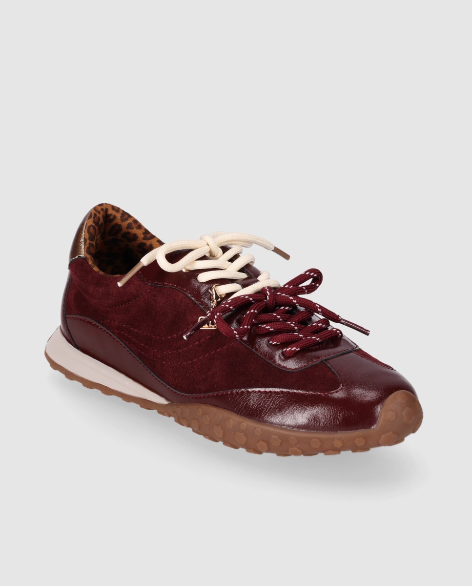 Zapatillas retro de mujer con acabados en piel de serraje con estilo casual y suela bicolor - Chika10 - Burdeos Burdeos-3