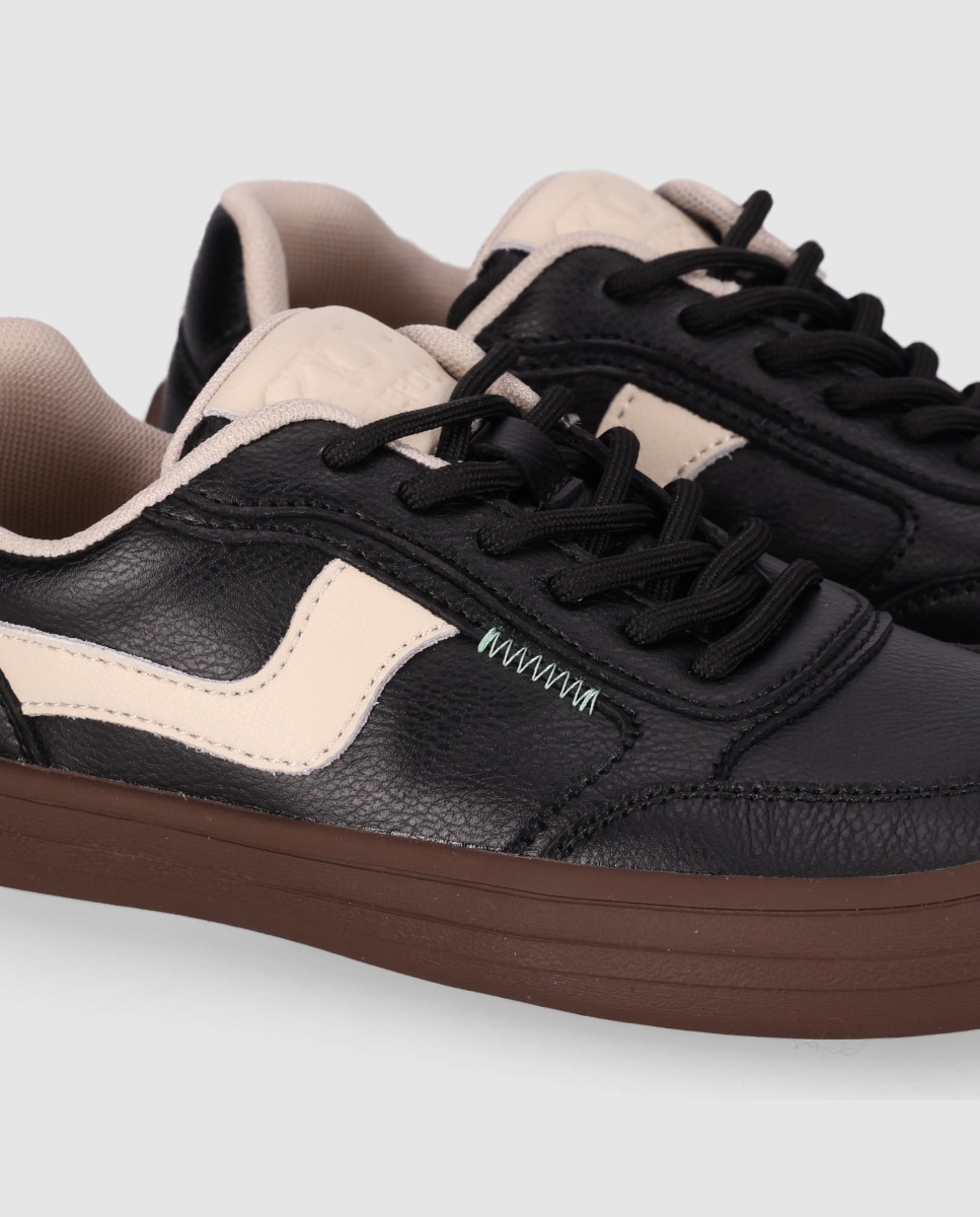 Zapatillas deportivas de mujer barefoot diseñadas en piel con puntera anatómica y suela plana - Chika10 - Negro Negro-5