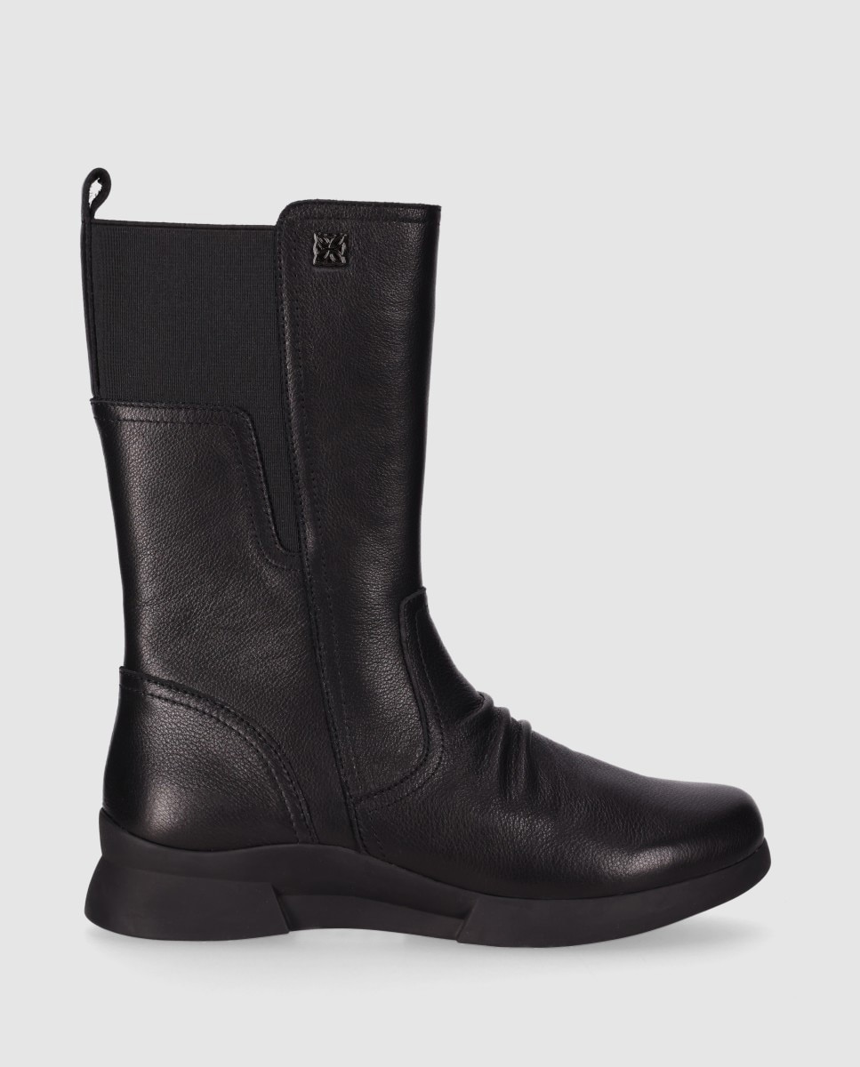 Botas básicas de mujer en piel con diseño limpio y panel elástico trasero - Chika10 - Negro Negro-1