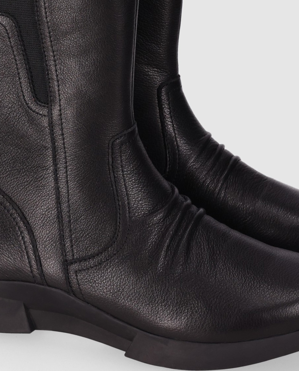 Botas básicas de mujer en piel con diseño limpio y panel elástico trasero - Chika10 - Negro Negro-4