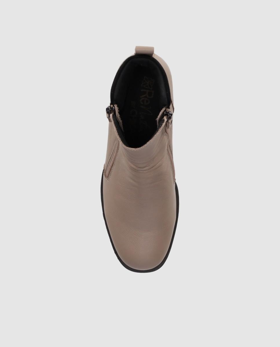 Botines básicos de mujer en piel con tacón ancho y puntera redonda - Chika10 - Topo Topo-4
