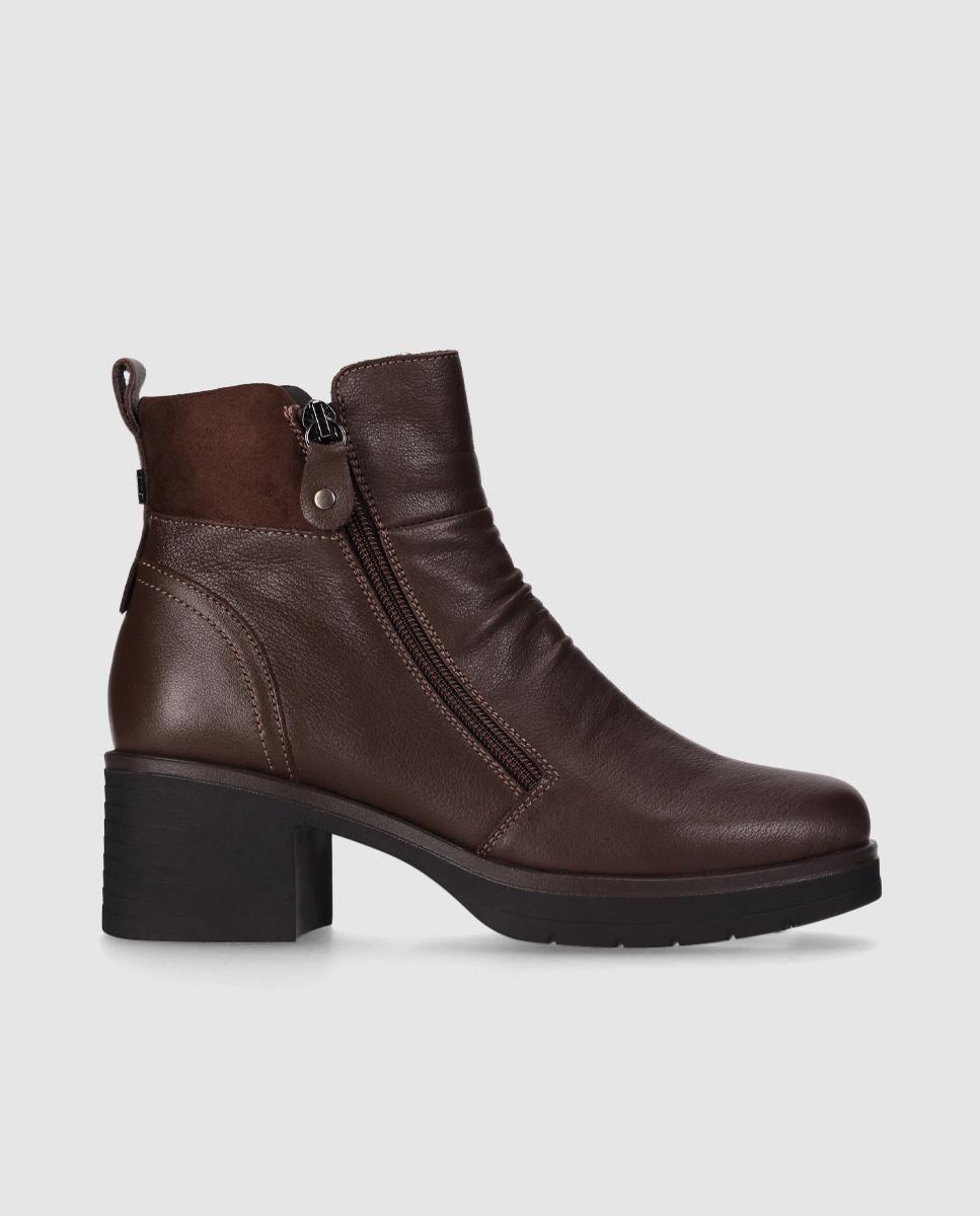 Botines básicos de mujer en piel con tacón ancho y puntera redonda - Chika10 - Marrón Marrón-1