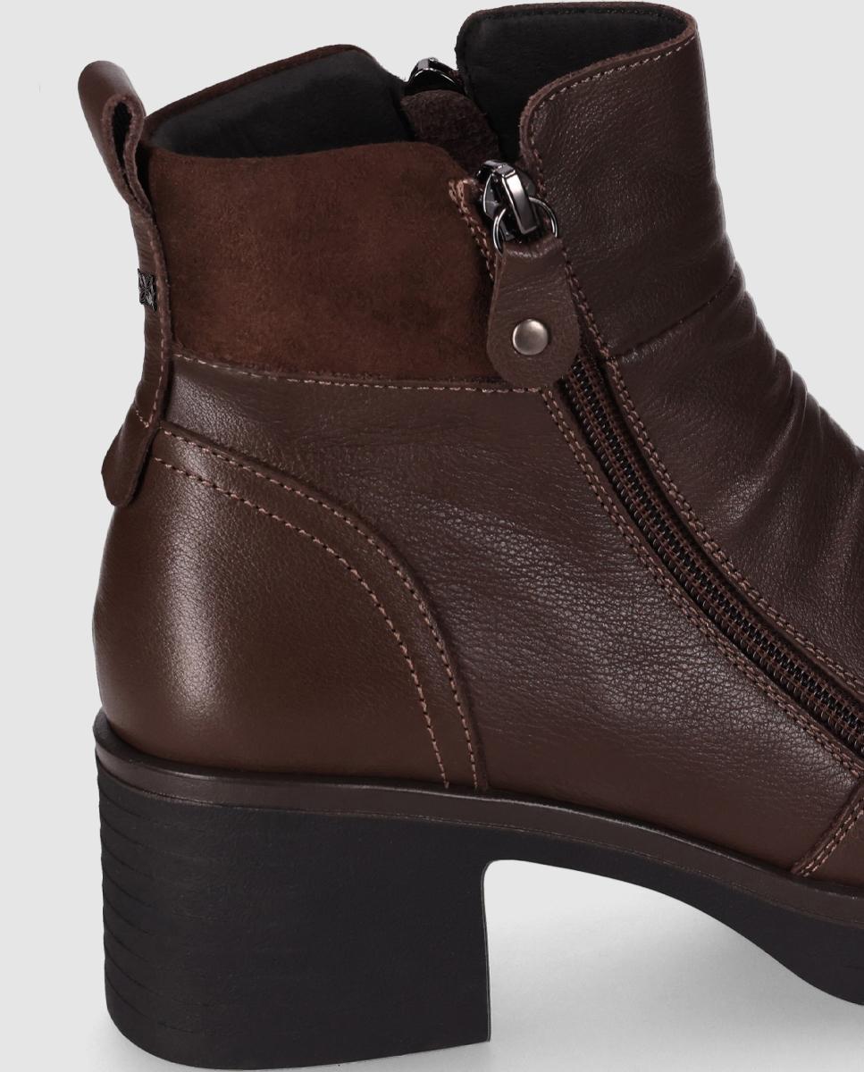 Botines básicos de mujer en piel con tacón ancho y puntera redonda - Chika10 - Marrón Marrón-5