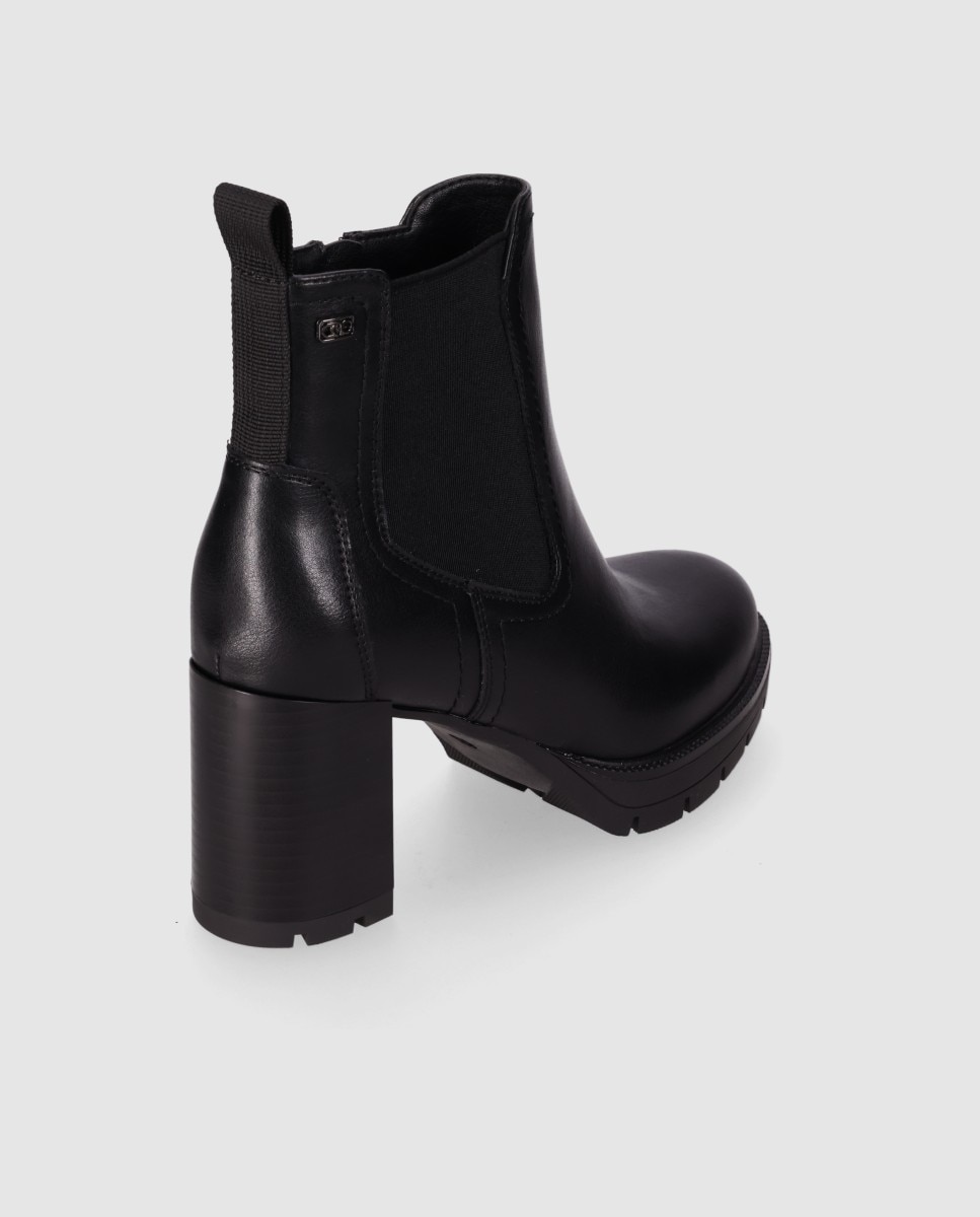 Botines chelsea de mujer con exterior liso de estilo atemporal con puntera redonda - Chika10 - Negro Negro-2