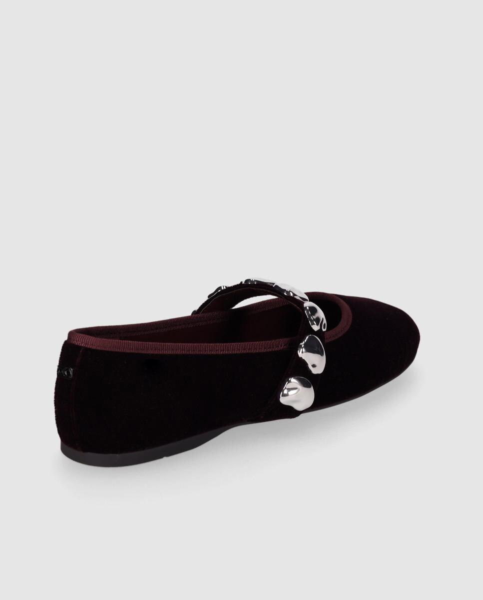 Bailarinas planas de mujer con suela fina y detalles metálicos decorativos - Chika10 - Burdeos Burdeos-2