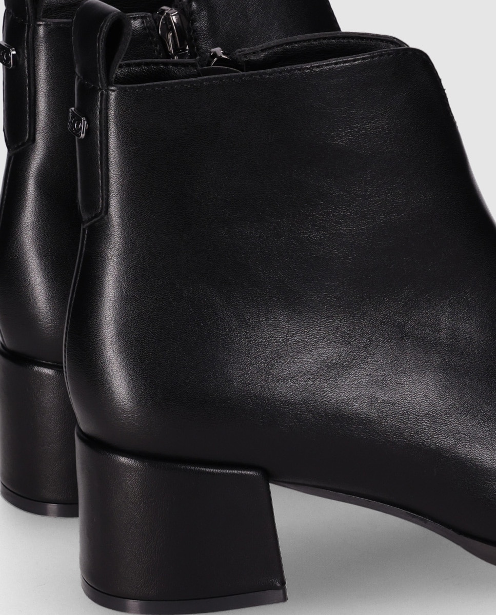Botines básicos de mujer con puntera afilada y tacón ancho - Chika10 - Negro Negro-5