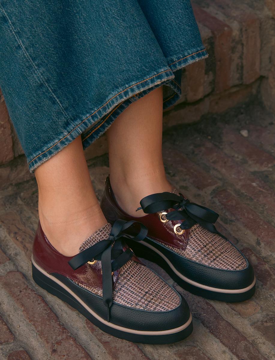 Bluchers de mujer diseñados en piel con mezcla de texturas y cierre de cordones - Chika10 - Multicolor Multicolor-2