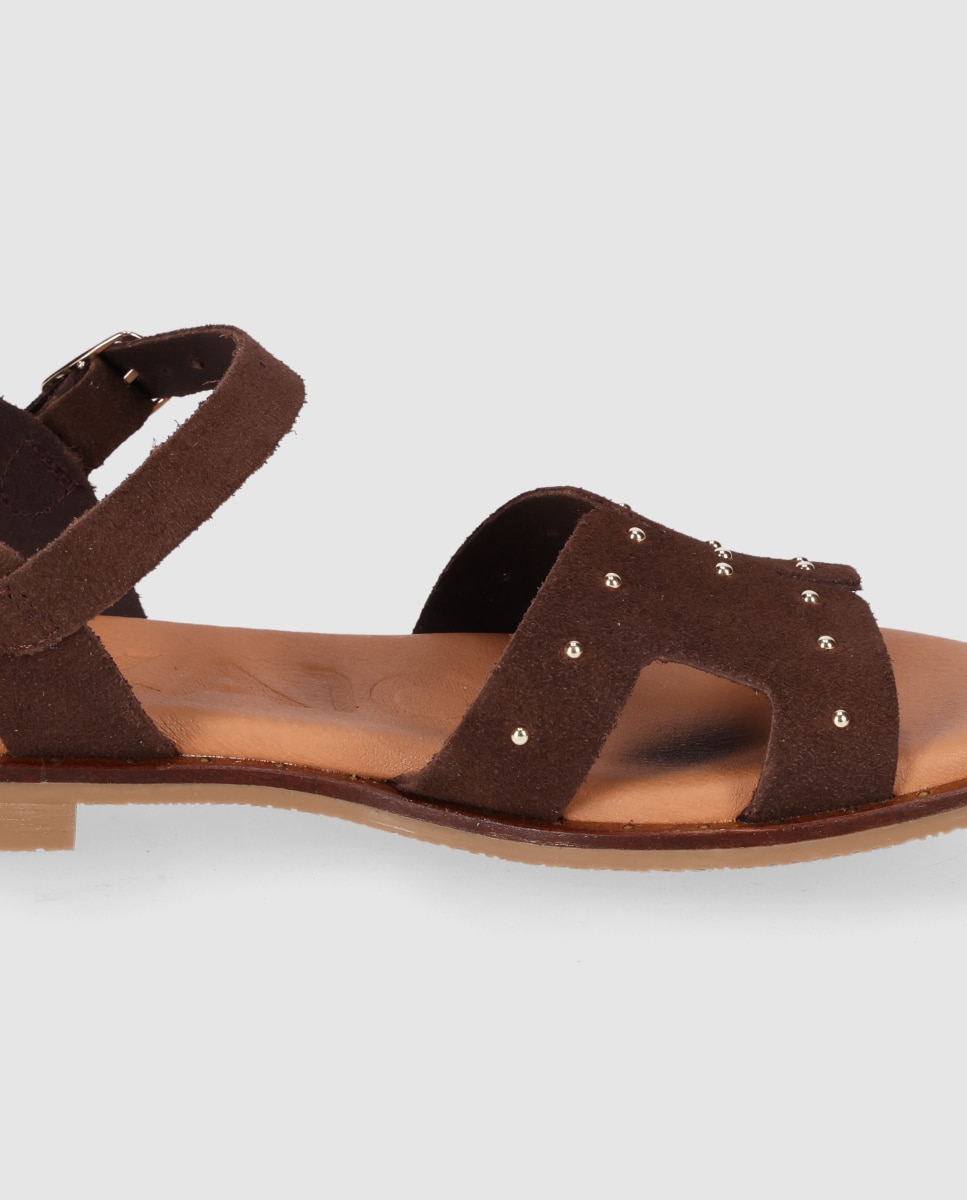 Sandalias planas de mujer realizadas en piel con diseño simétrico y tachas decorativas - Chika10 - Marrón oscuro Marrón oscuro-5
