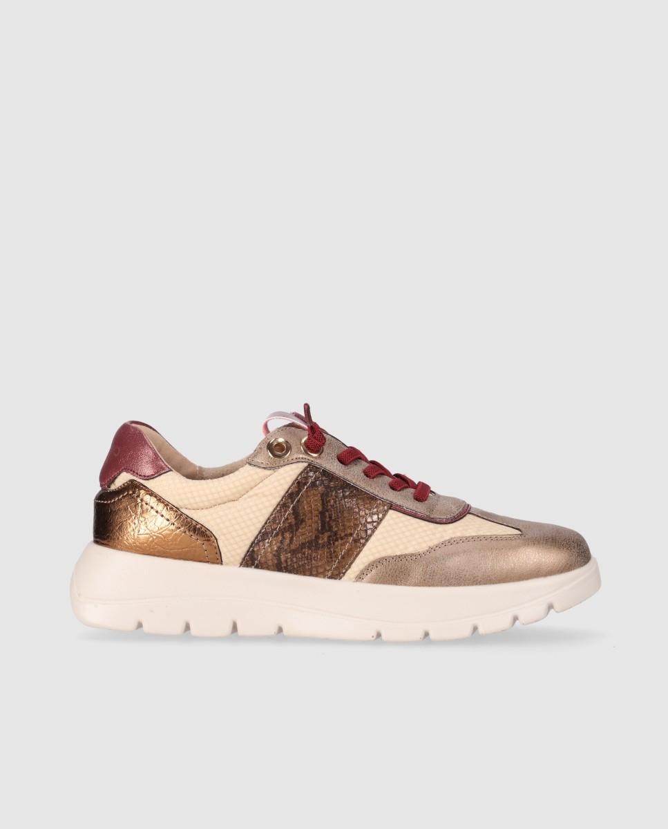 Zapatillas con cuña de mujer con diseño dinámico y combinacón de materiales - Chika10 - Beige Beige-1