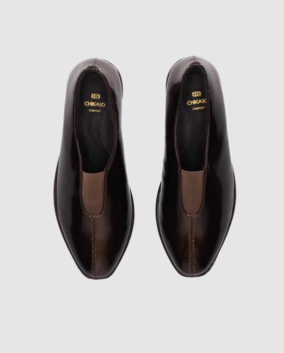 Zapatos confort de mujer con diseño slip-on y acabado clásico - Chika10 - Marrón Marrón-4