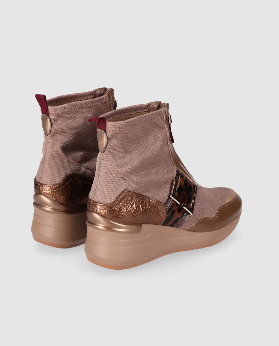 Botines de mujer con suela de cuña y diseño sporty-fashion - Chika10 - Beige Beige-2