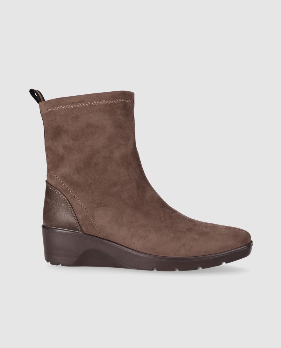 Botines de mujer estilo casual de cuña baja y puntera redonda - Chika10 - Marrón Marrón-1