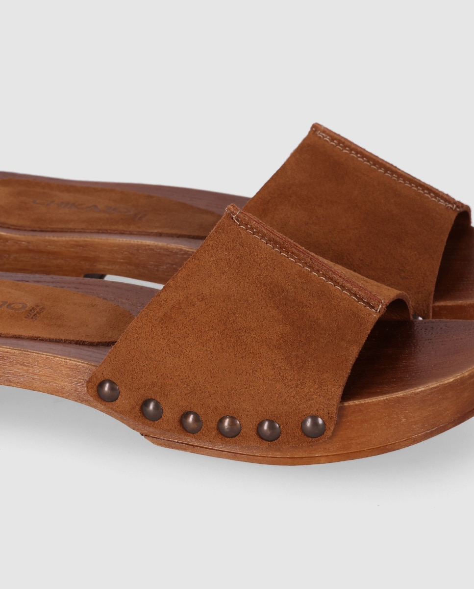 Zuecos planos de mujer con pala ancha y suela de madera - Chika10 - Marrón claro Marrón claro-5