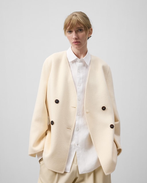 Imagen 0 de Blazer de mujer con lana merino en color beis