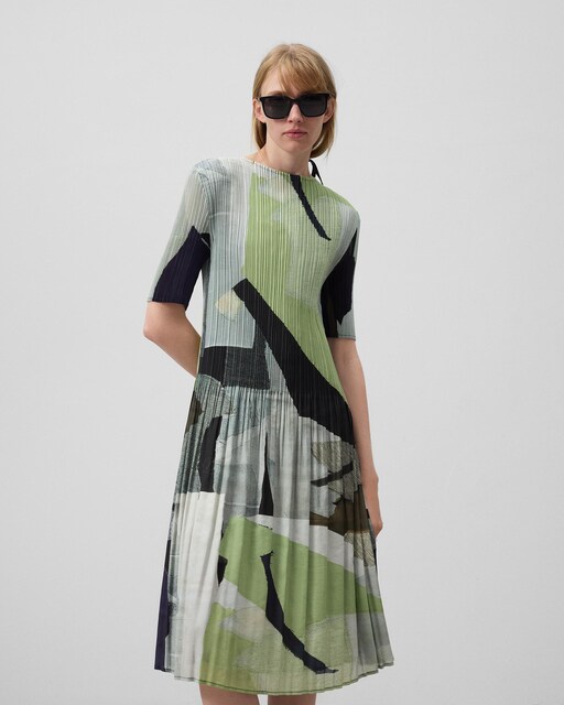 Imagen 0 de Vestido evasé de crinkle estampado