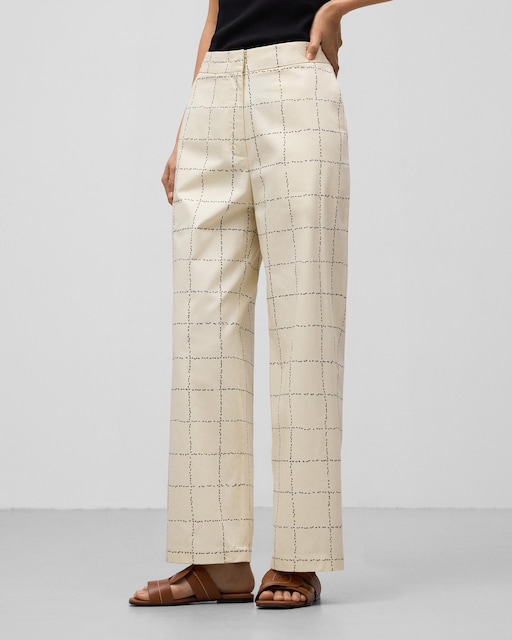 Imagen 0 de Pantalón recto de mujer con estampado de hormigas en cuadros