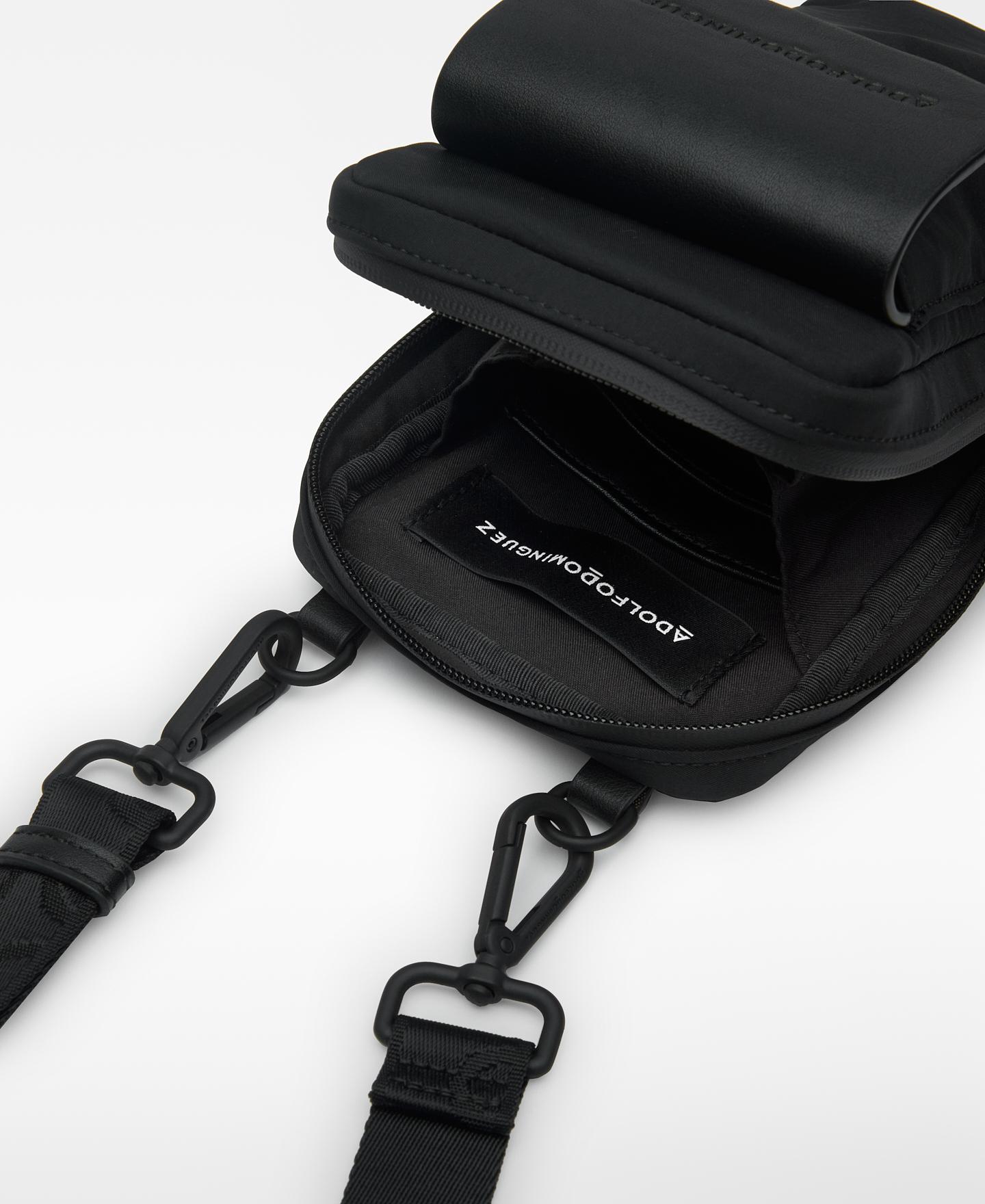 Bandolera de hombre portamóvil con cierre de cremallera waterproof - Adolfo Dominguez - Negro Negro-5