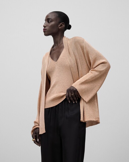 Imagen 0 de Chaqueta de mujer tipo kimono en punto metalizado