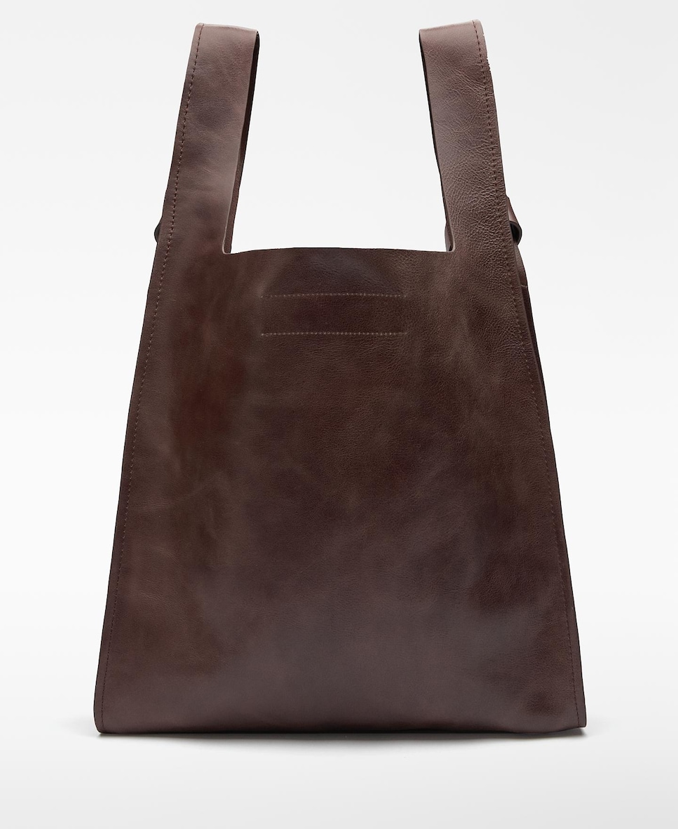 Bolso de hombre tipo Shopper de piel · Adolfo Dominguez · El Corte