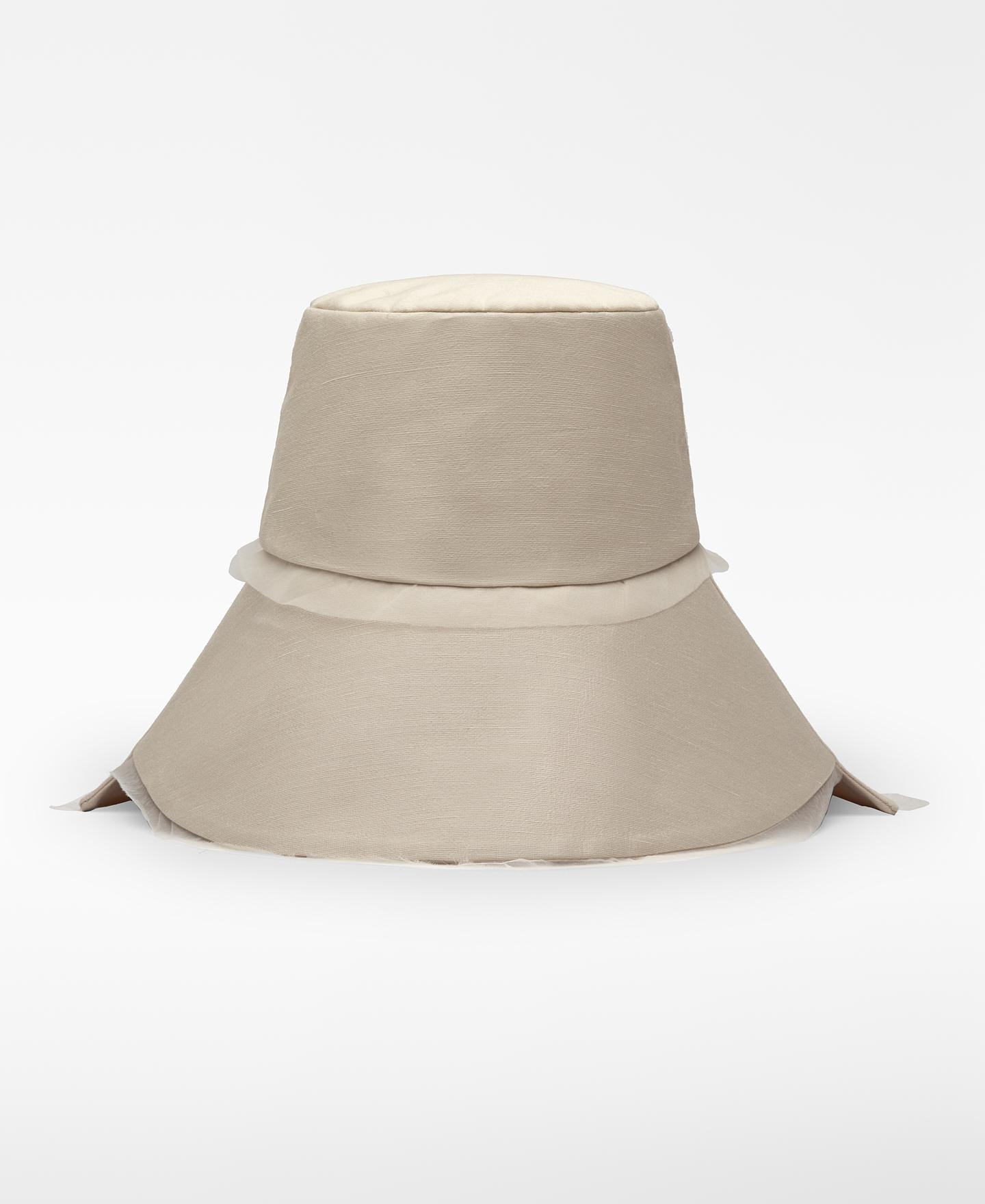 Sombrero de mujer combinado de ala asimétrica - Adolfo Dominguez - Arena Arena-1
