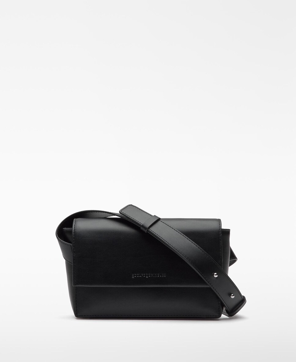 Bandolera de hombre de caja de piel · Adolfo Dominguez · El Corte