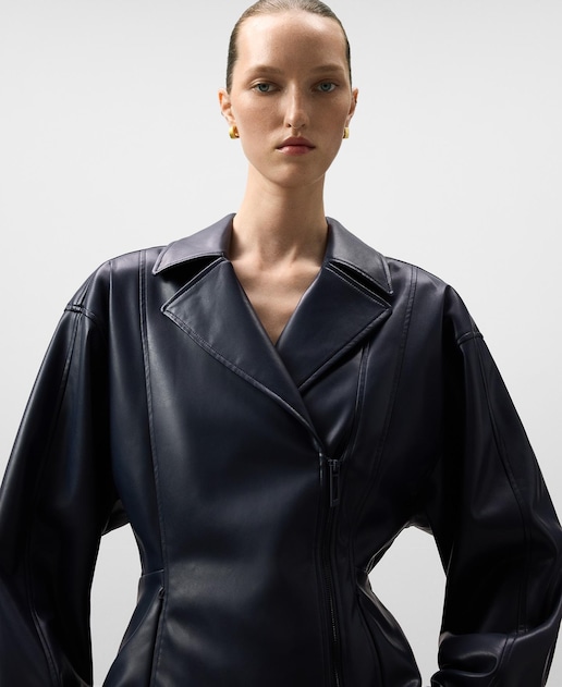 Imagen 0 de Cazado de mujer tipo biker Piel No Piel