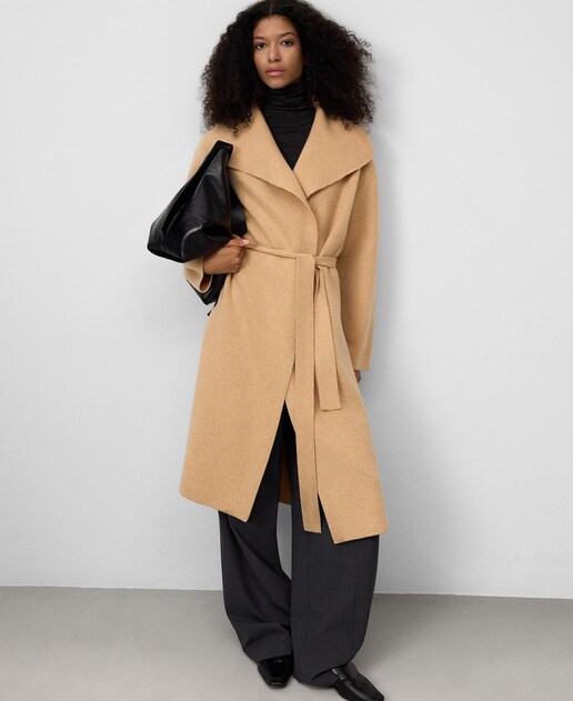 Imagen 0 de Abrigo de paño de mujer doble faz de lana