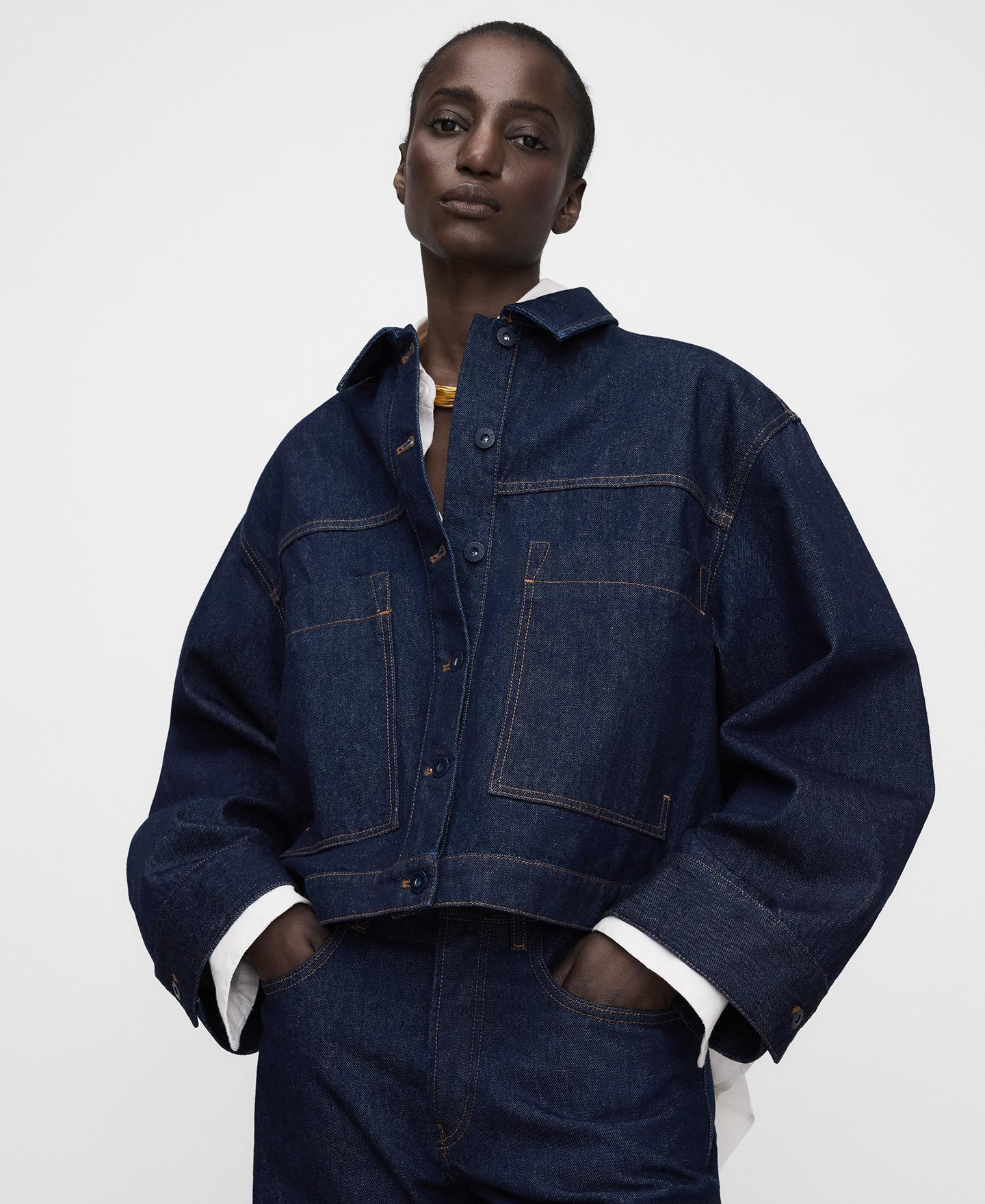 Adolfo Dominguez - Cazadora vaquera de mujer boxy en denim de algodón.