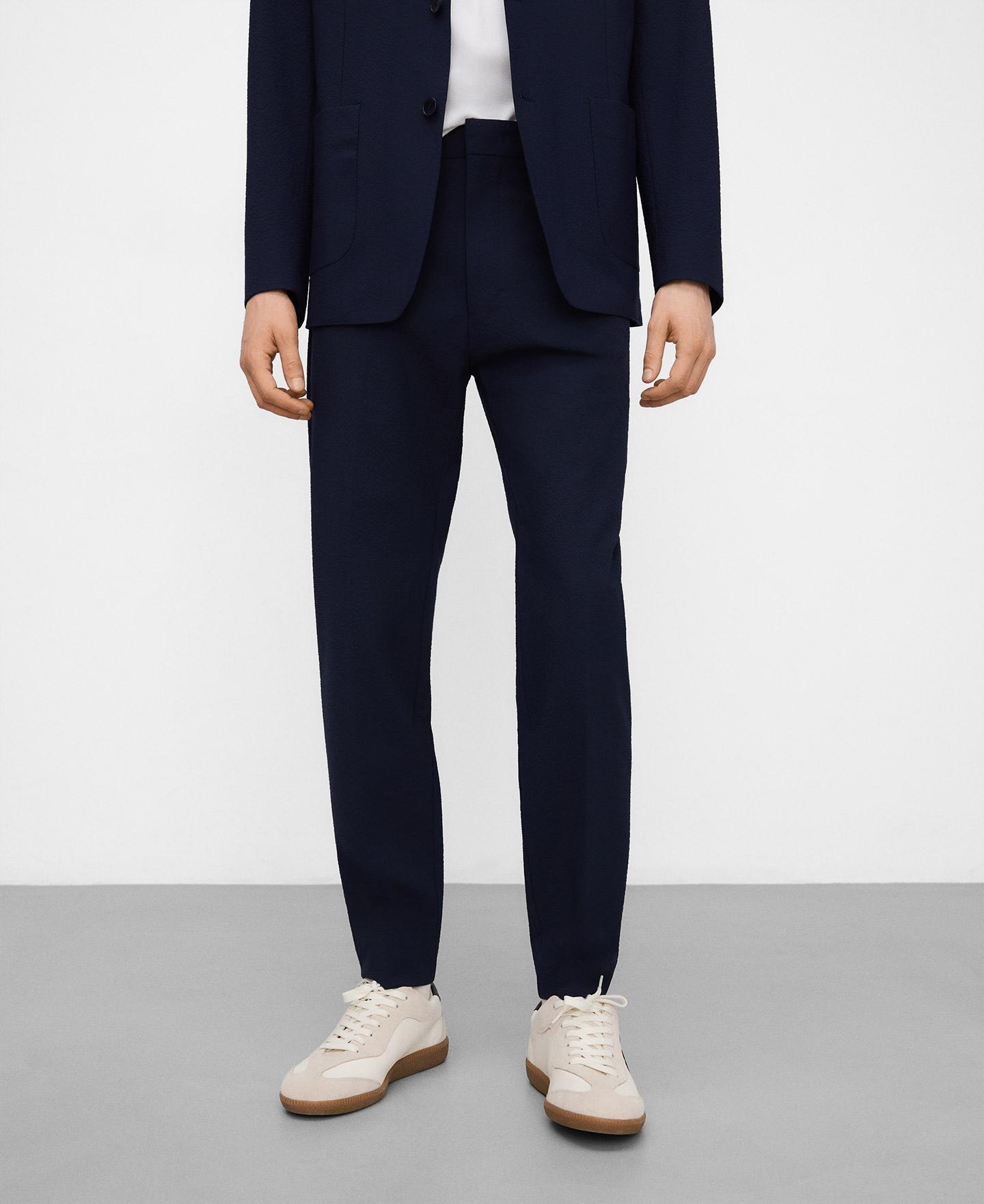 Adolfo Dominguez - Pantalones de vestir de hombre slim fit en tejido seersucker.