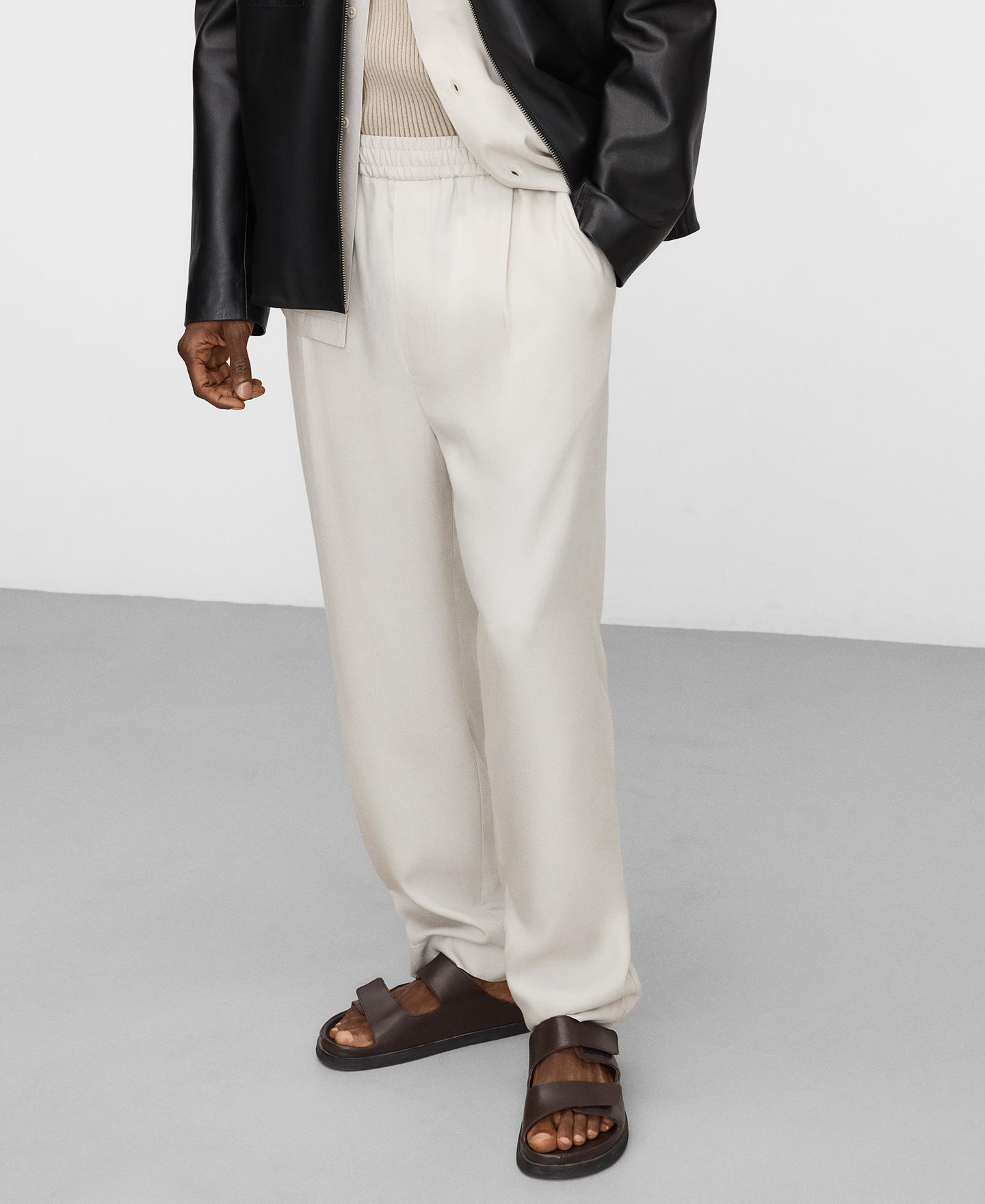 Adolfo Dominguez - Pantalones joggers de hombre en lyocell responsable.