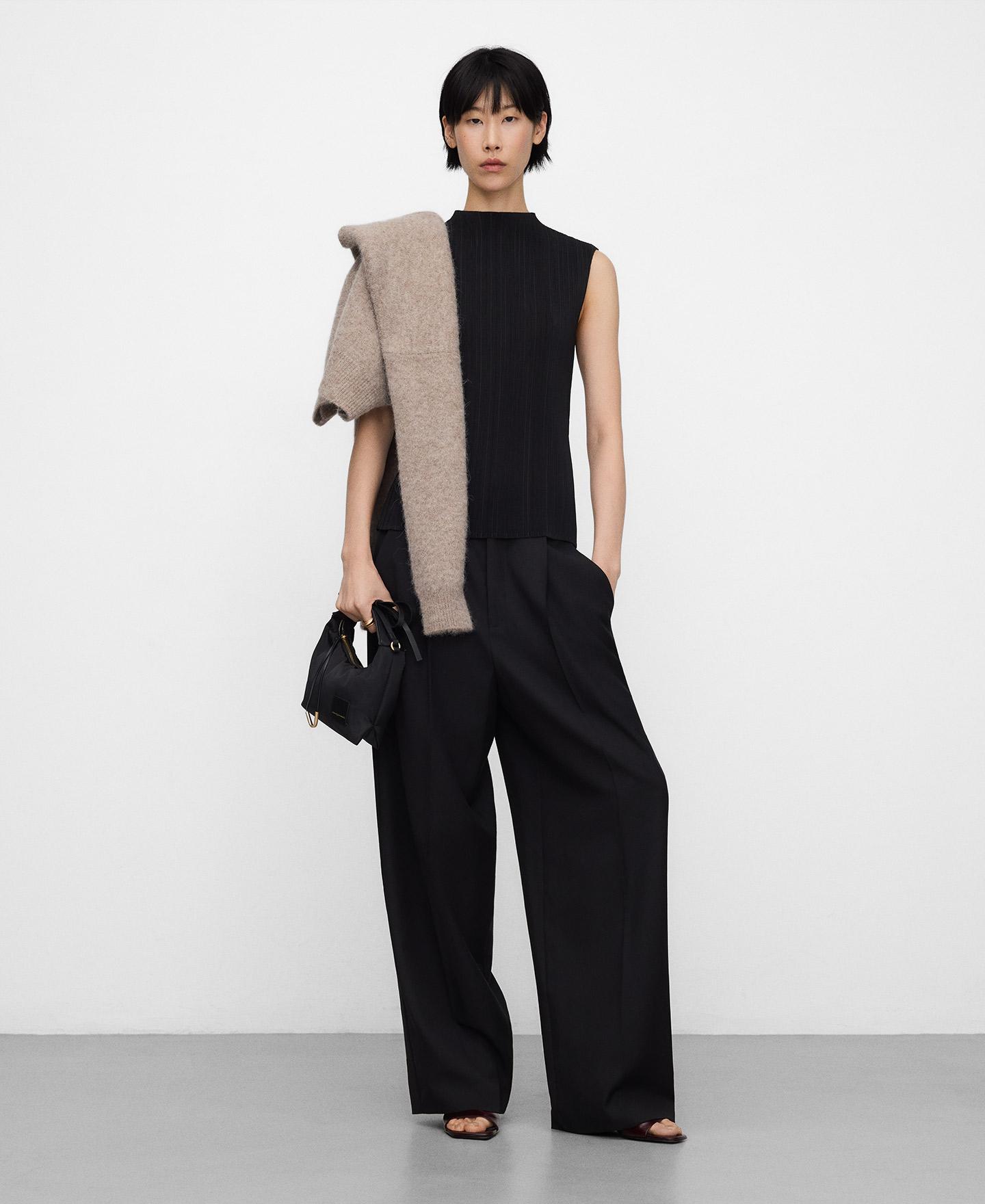 Top de mujer de crinkle con cuello perkins - Adolfo Dominguez - Negro Negro-2