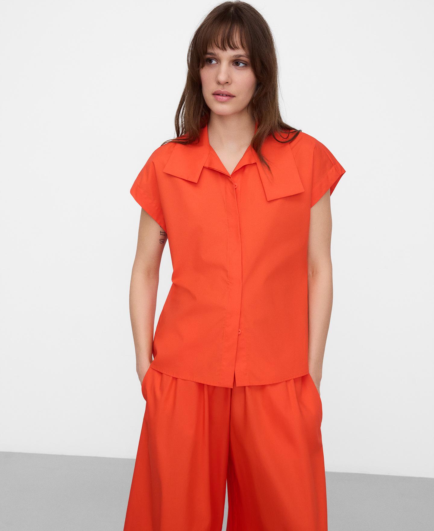 Adolfo Dominguez - Camisa de mujer con cuello tira abierto.