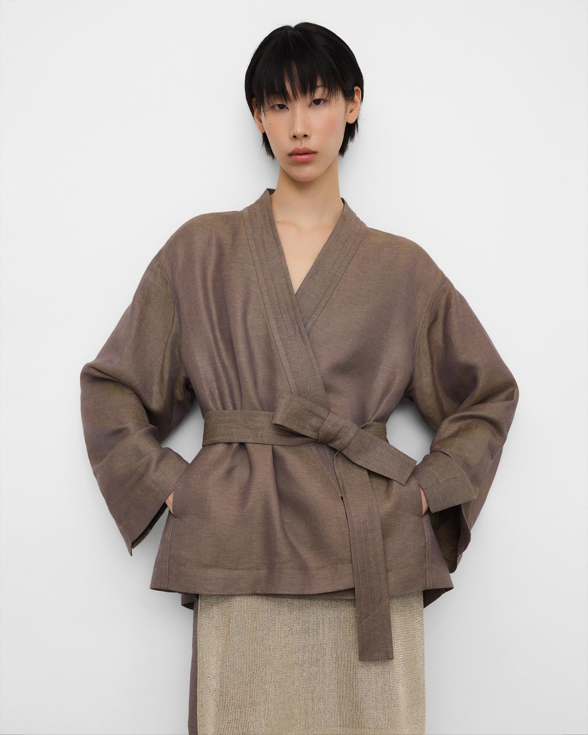 Adolfo Dominguez - Chaqueta de mujer tipo kimono corta.