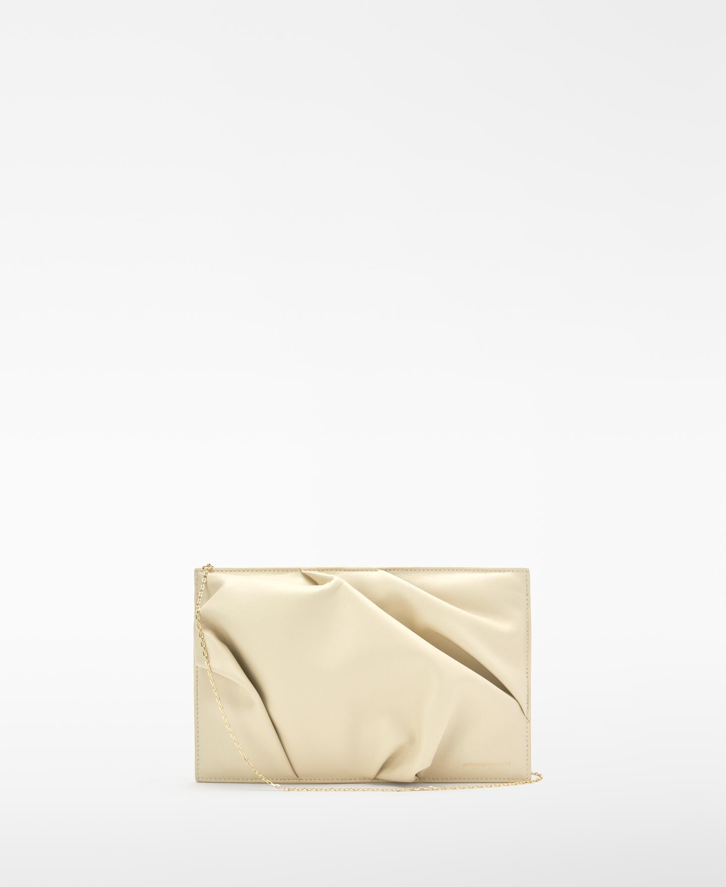 Imagen 0 de Bolso de fiesta de mujer clutch de piel con efecto arrugado Arena