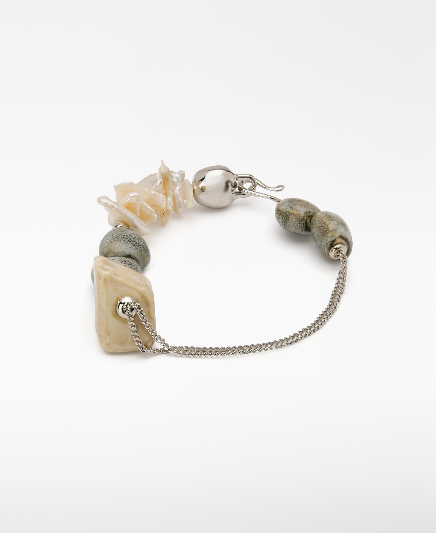 Imagen 0 de Pulsera de cadena metálica con acabado plateado Multicolor