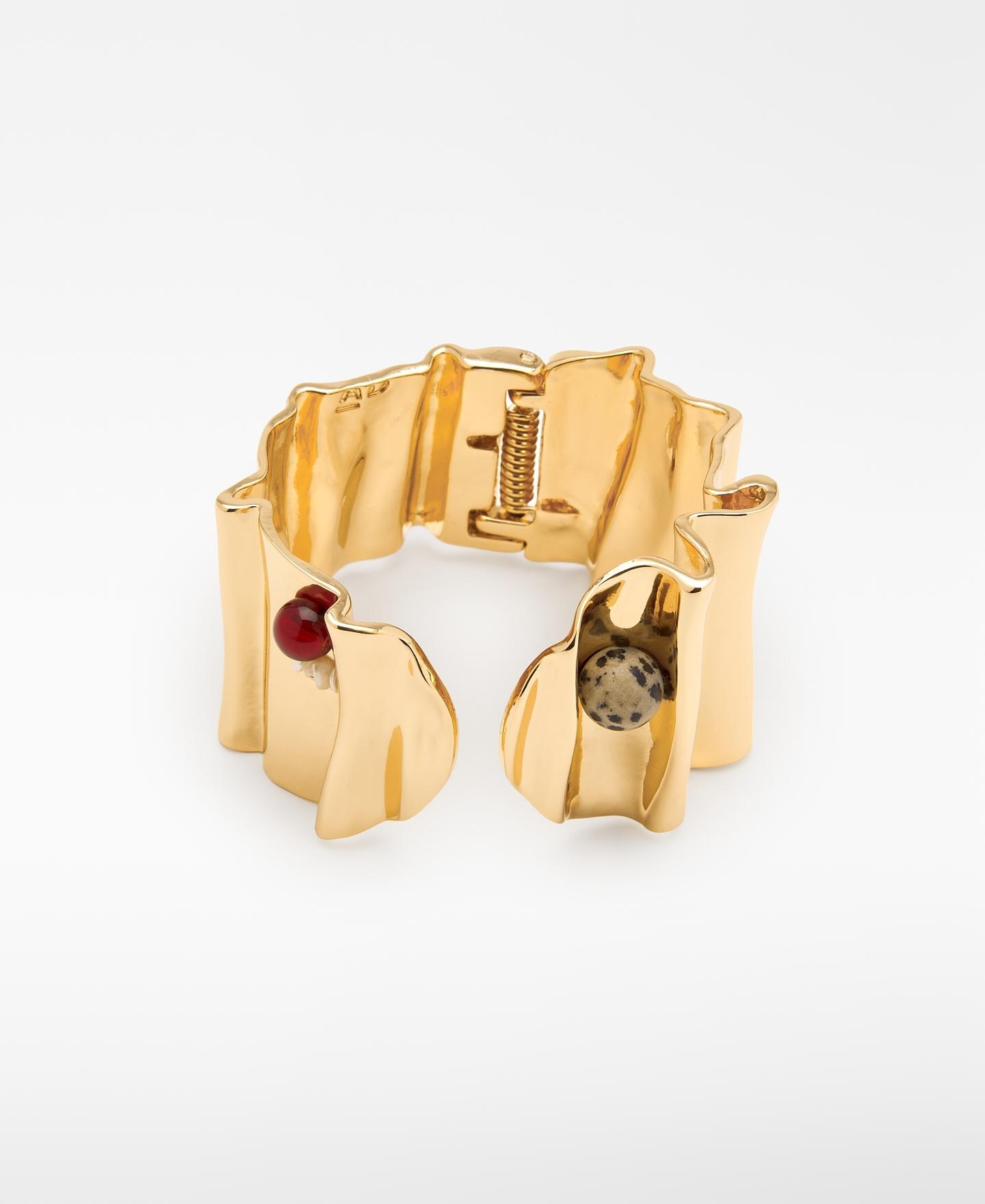Imagen 0 de Pulsera con perlas y cerámica Dorado