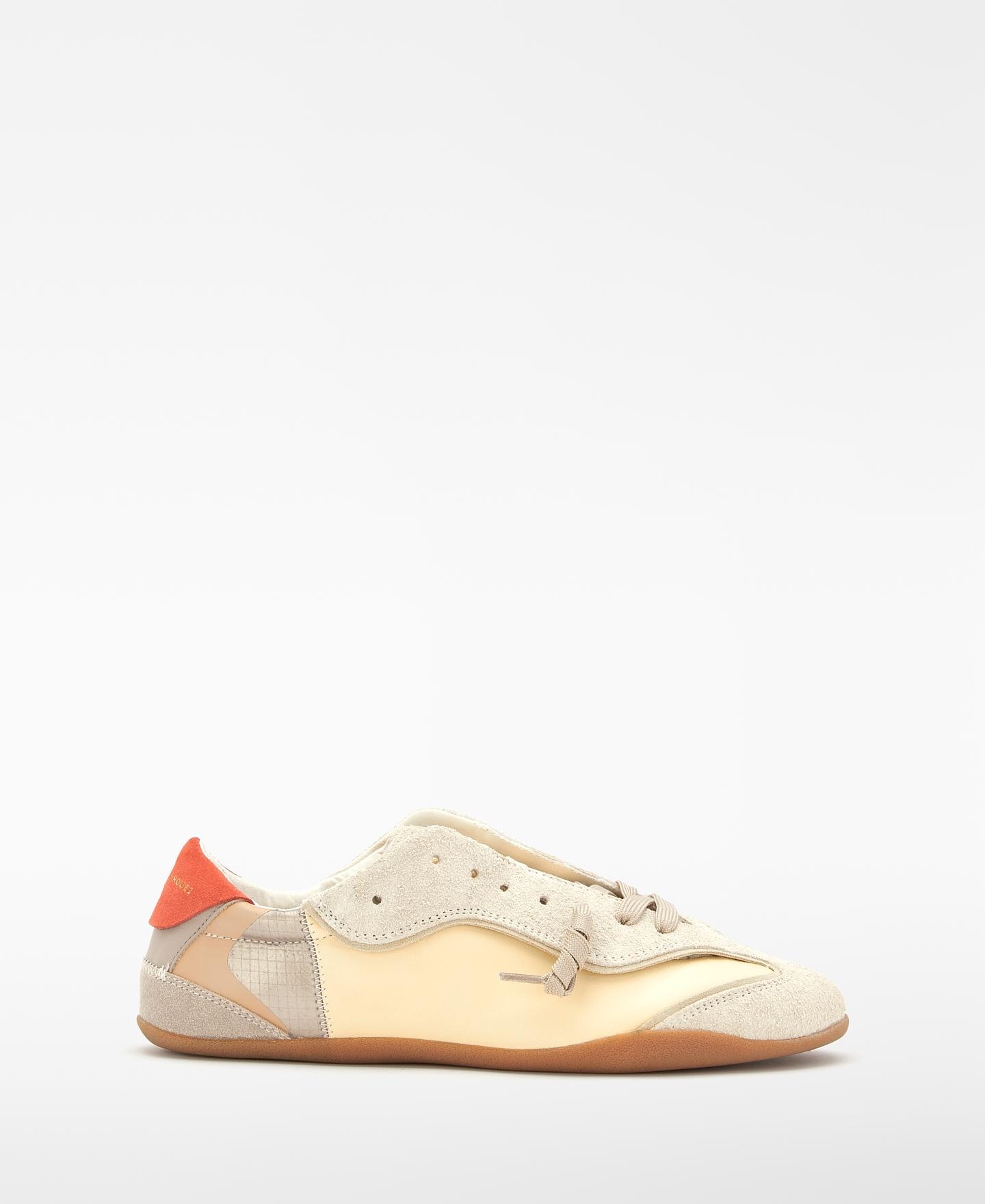 Imagen 0 de Zapatilla deportiva de mujer ágora con multitexturas Beige