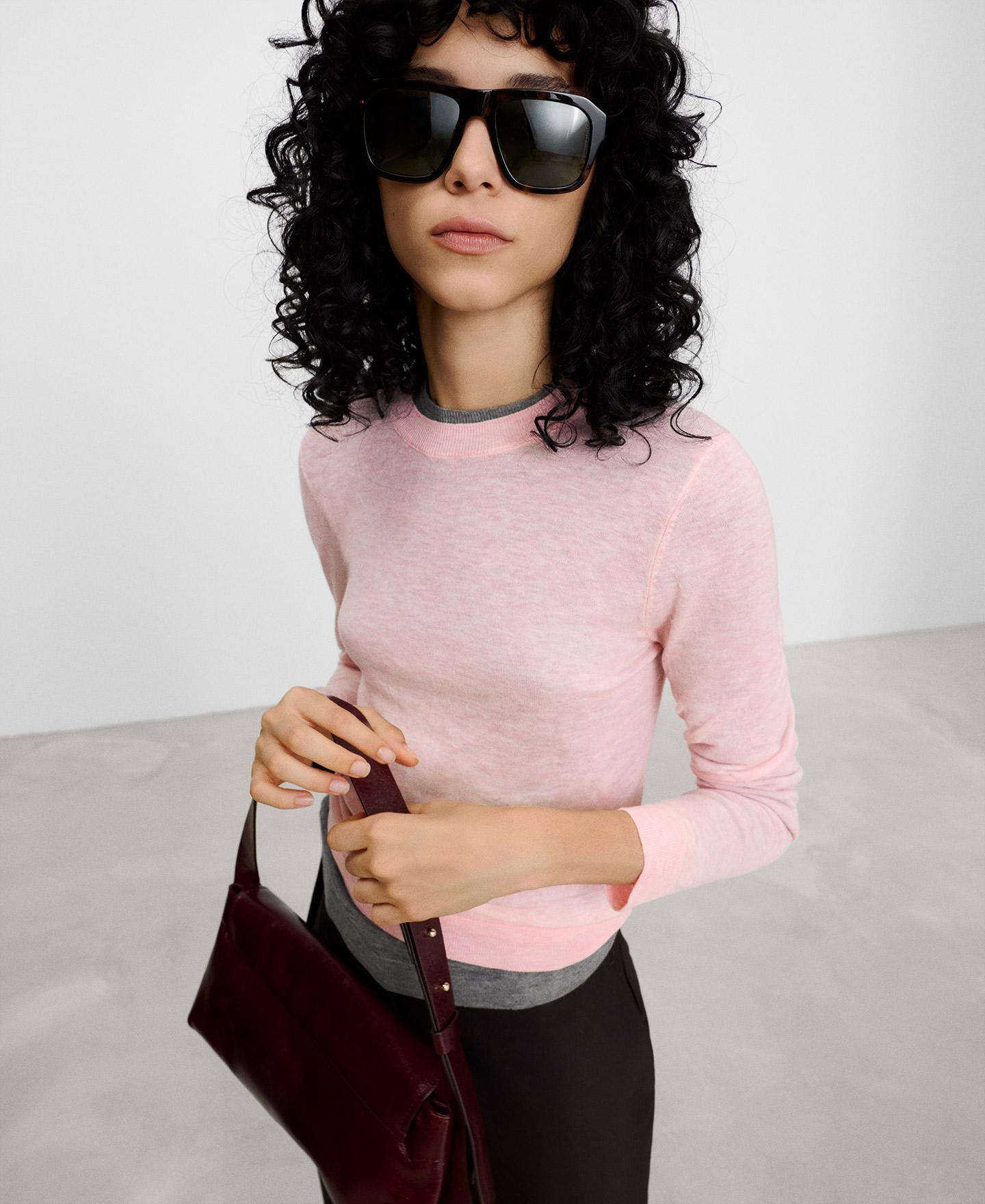 Jersey de mujer entallado en punto fino de lana merino - Adolfo Dominguez - Rosa Rosa-4