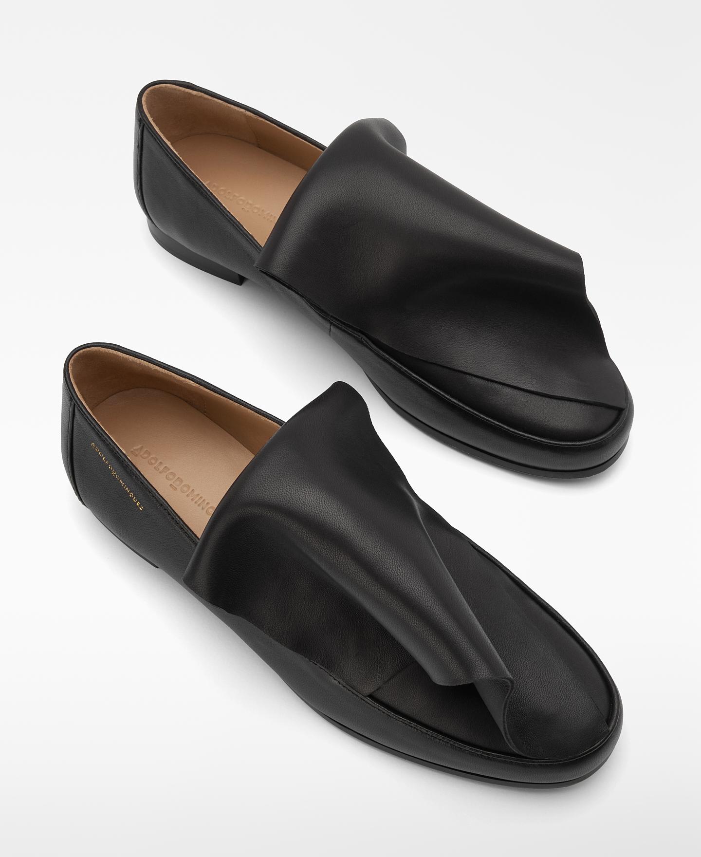 Mocasín de mujer de piel con detalle drapeado - Adolfo Dominguez - Negro Negro-3