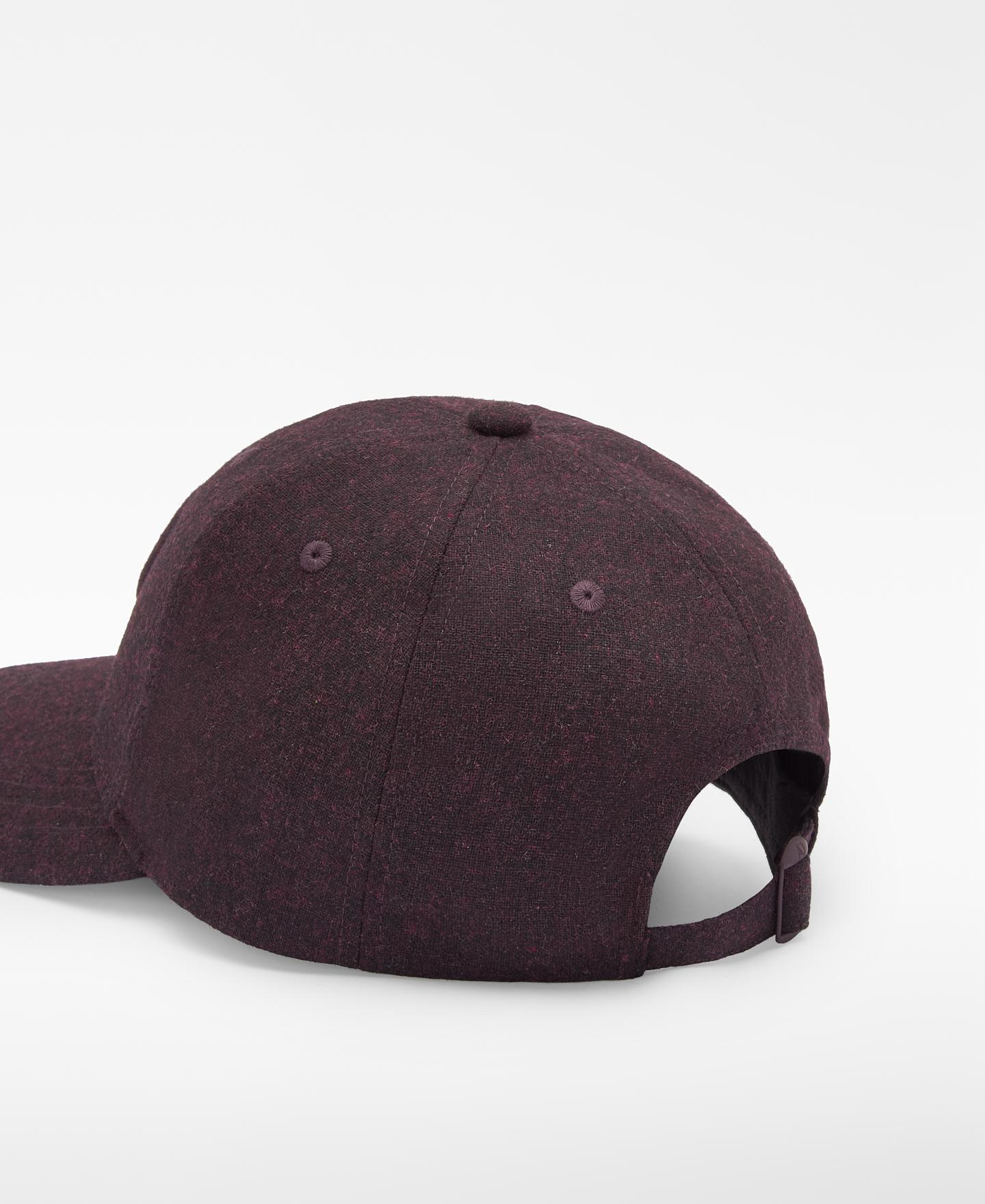 Imagen 2 de Gorra de mujer logo bordado con lana - Adolfo Dominguez - Burdeos Burdeos