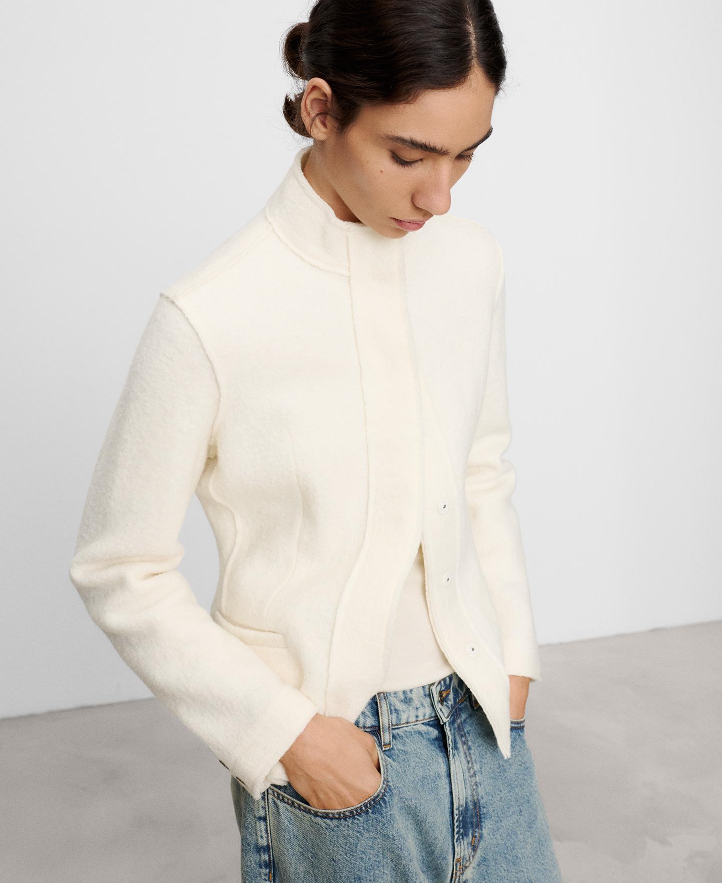 Imagen 0 de Chaqueta entallada de mujer con lana merino Natural