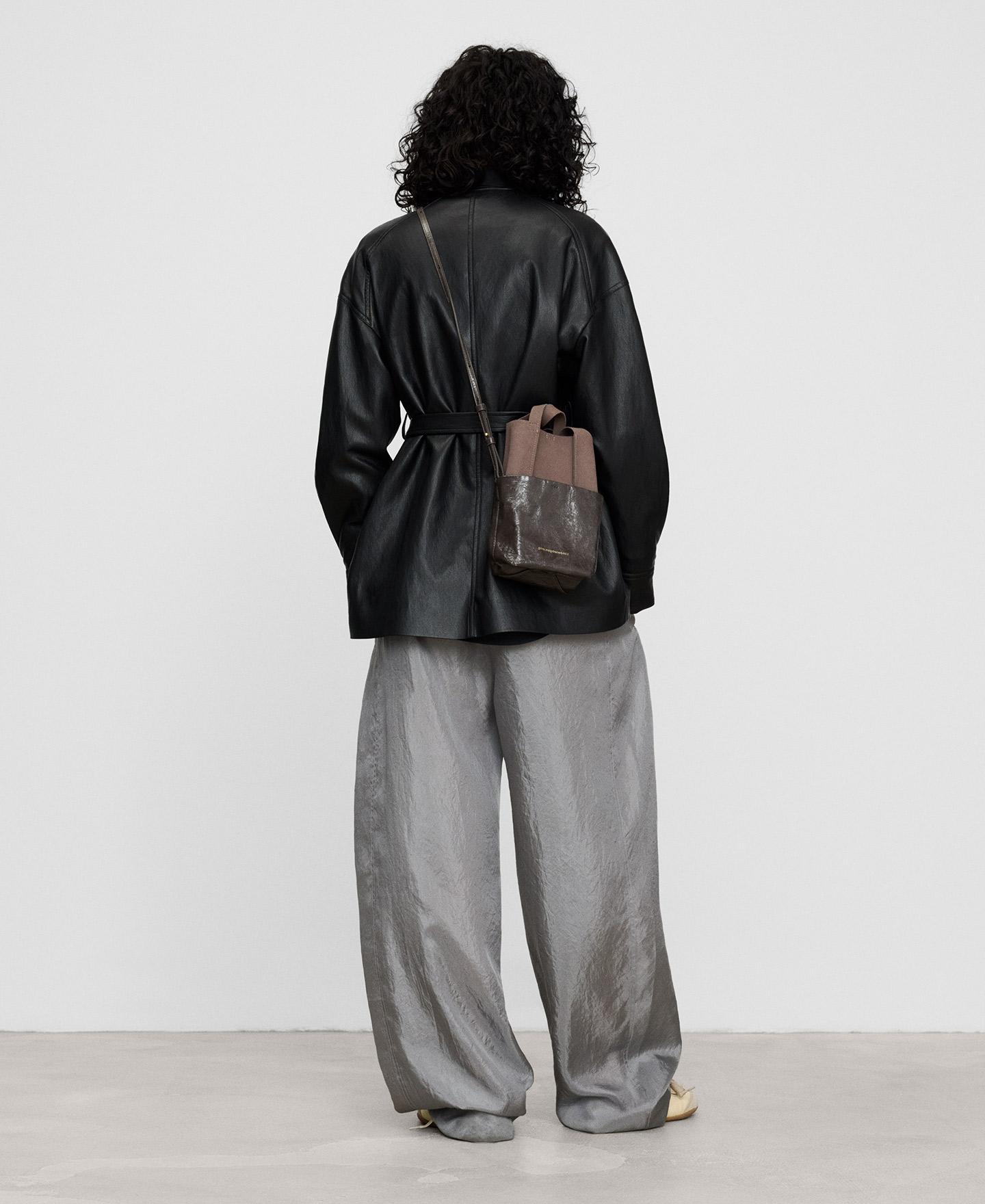 Imagen 3 de Chaqueta cruzada de mujer en piel no piel con cinturón - Adolfo Dominguez - Negro Negro