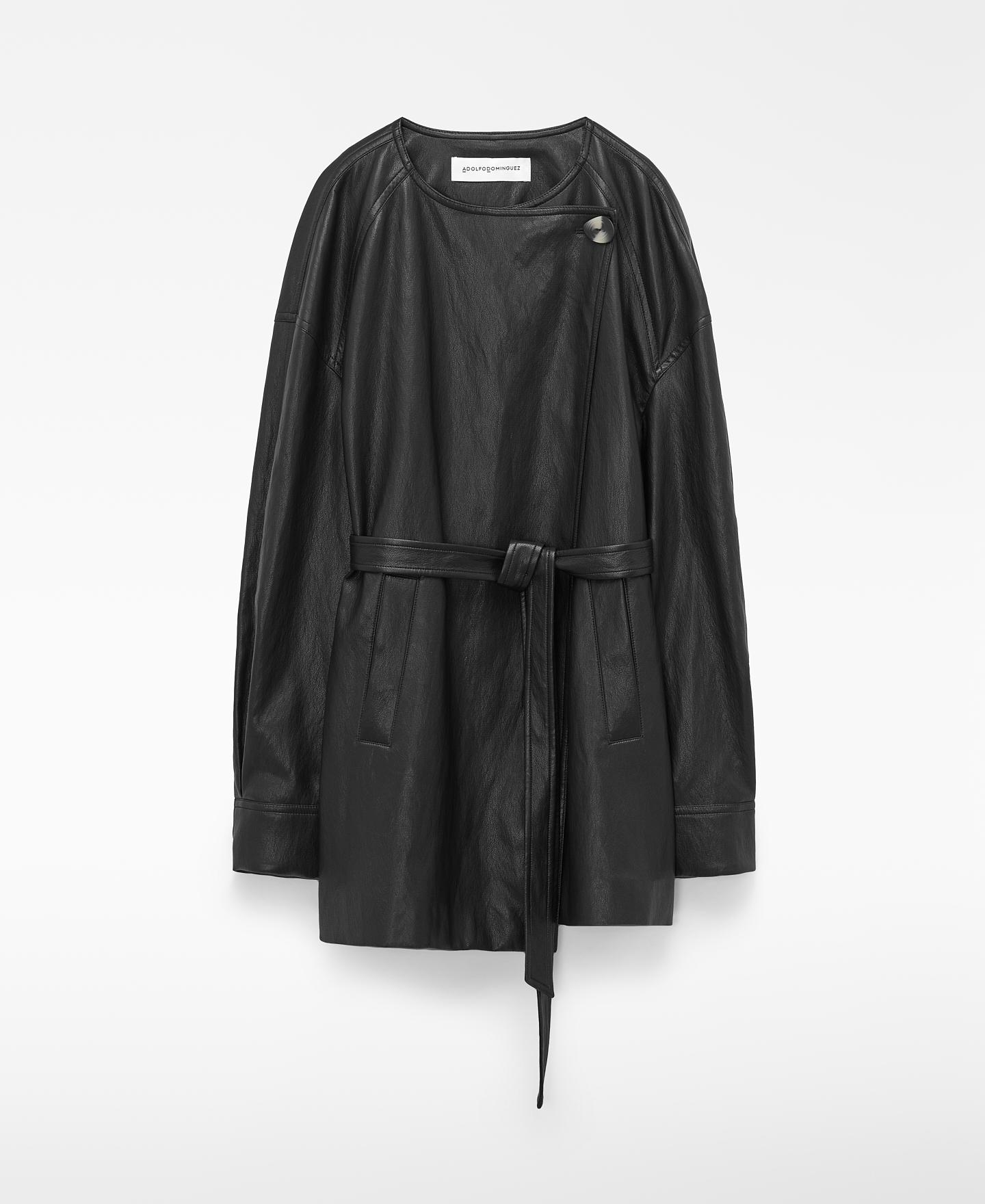 Imagen 7 de Chaqueta cruzada de mujer en piel no piel con cinturón - Adolfo Dominguez - Negro Negro