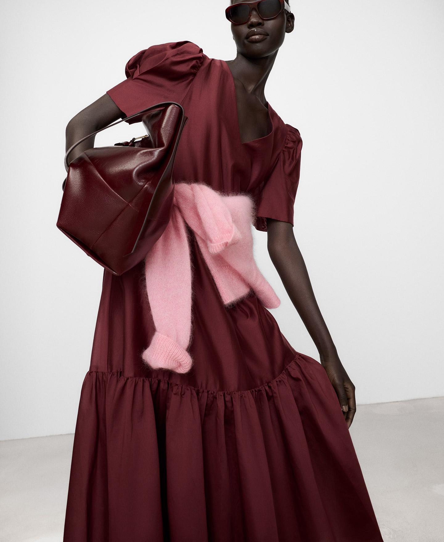 Vestido largo con manga abullonada y bajo con volante - Adolfo Dominguez - Granate Granate-4