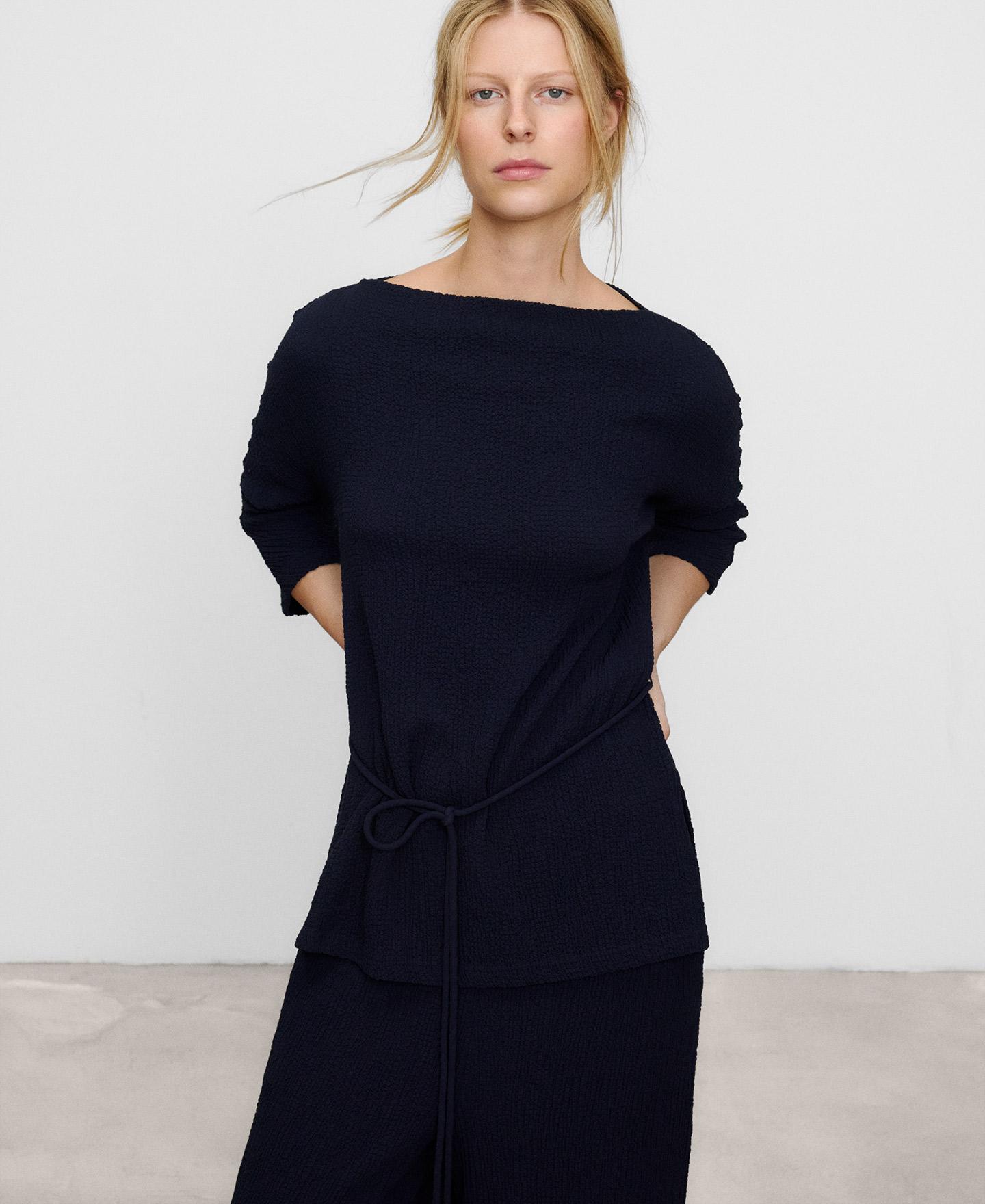 Imagen 1 de Top bouclé de mujer con cinturón Azul