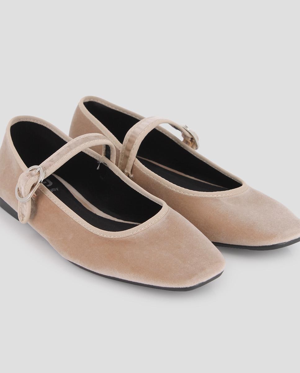 Bailarinas de mujer con puntera cuadrada y estilo manoletinas